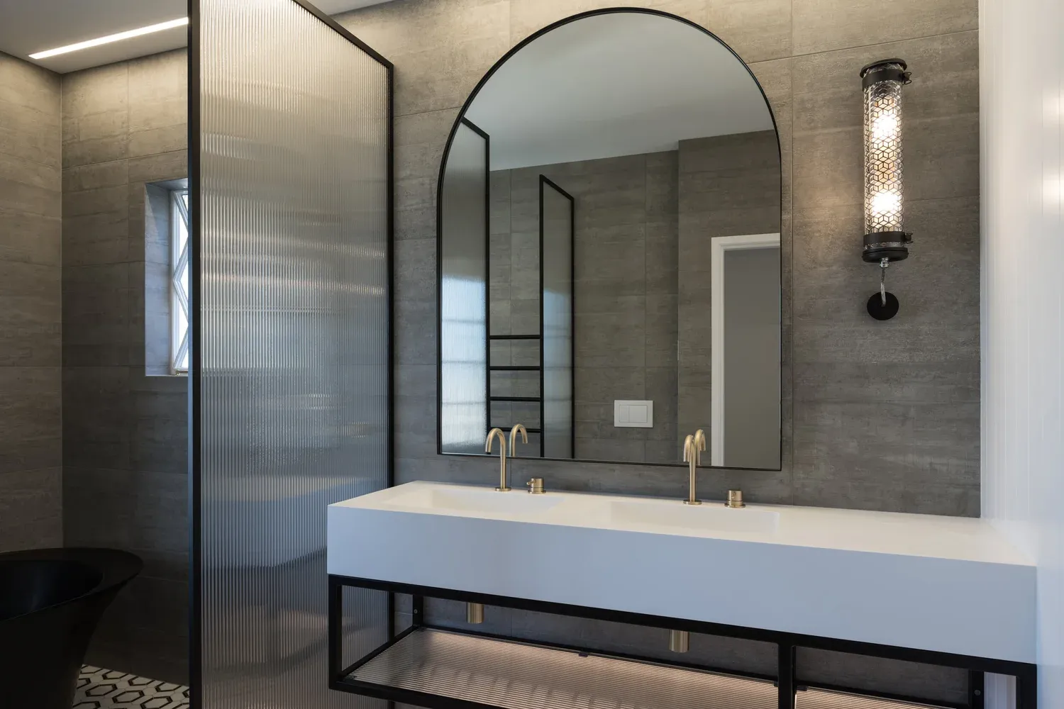 Why Choose Rapid Showerscreens